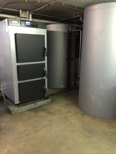 Holzvergaser Heizung